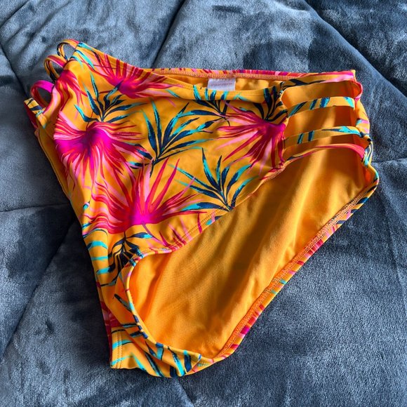 two piece bathing suit with matching sundress - Picture 2 of 3